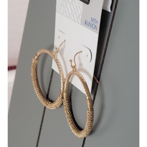 Textured Gold Tone Large Hoop Earrings NWT Nordstrom Rack 14th & Union 2" - Picture 5 of 7